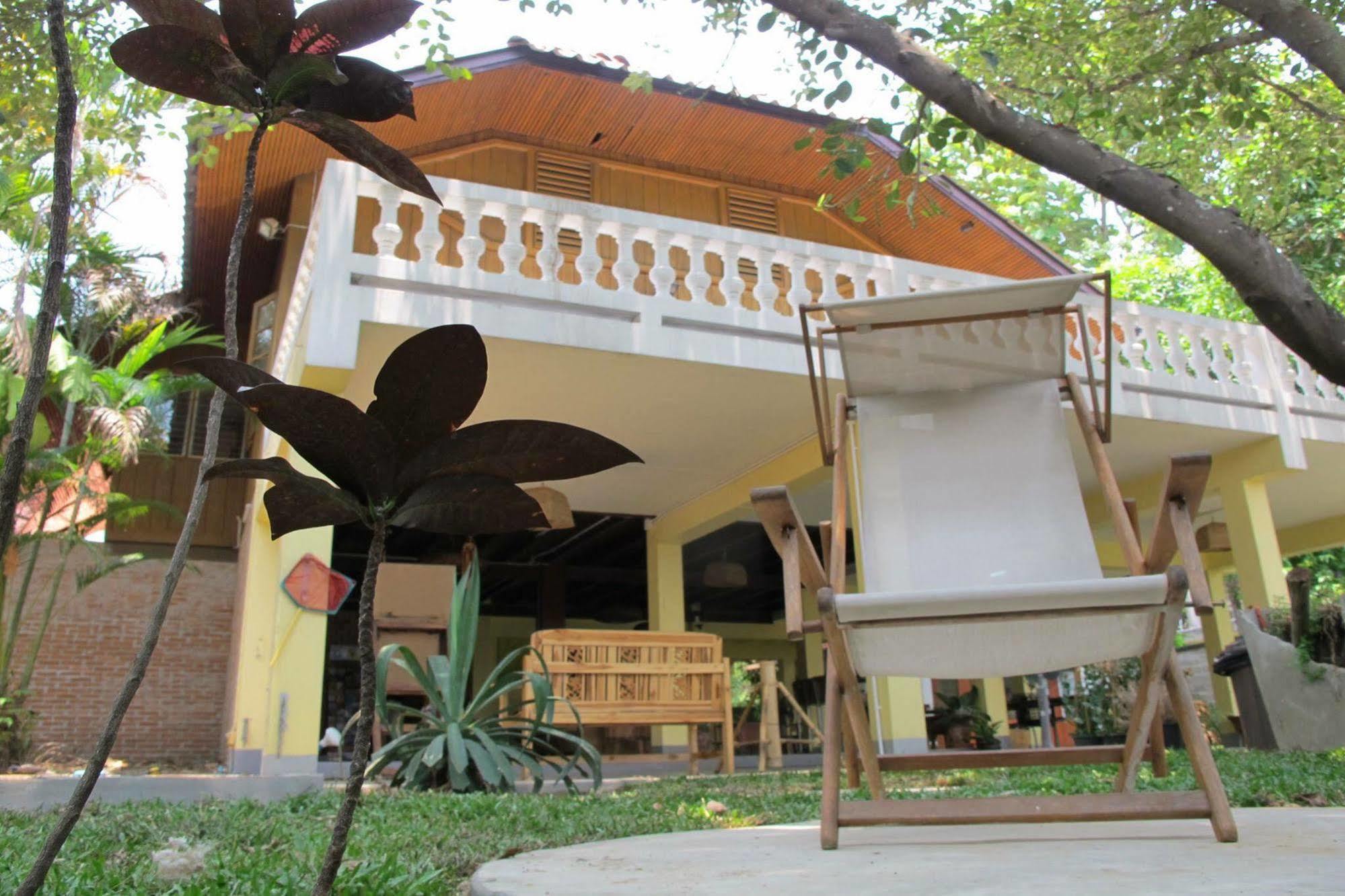 Planter'S Hostel เชียงใหม่ ภายนอก รูปภาพ